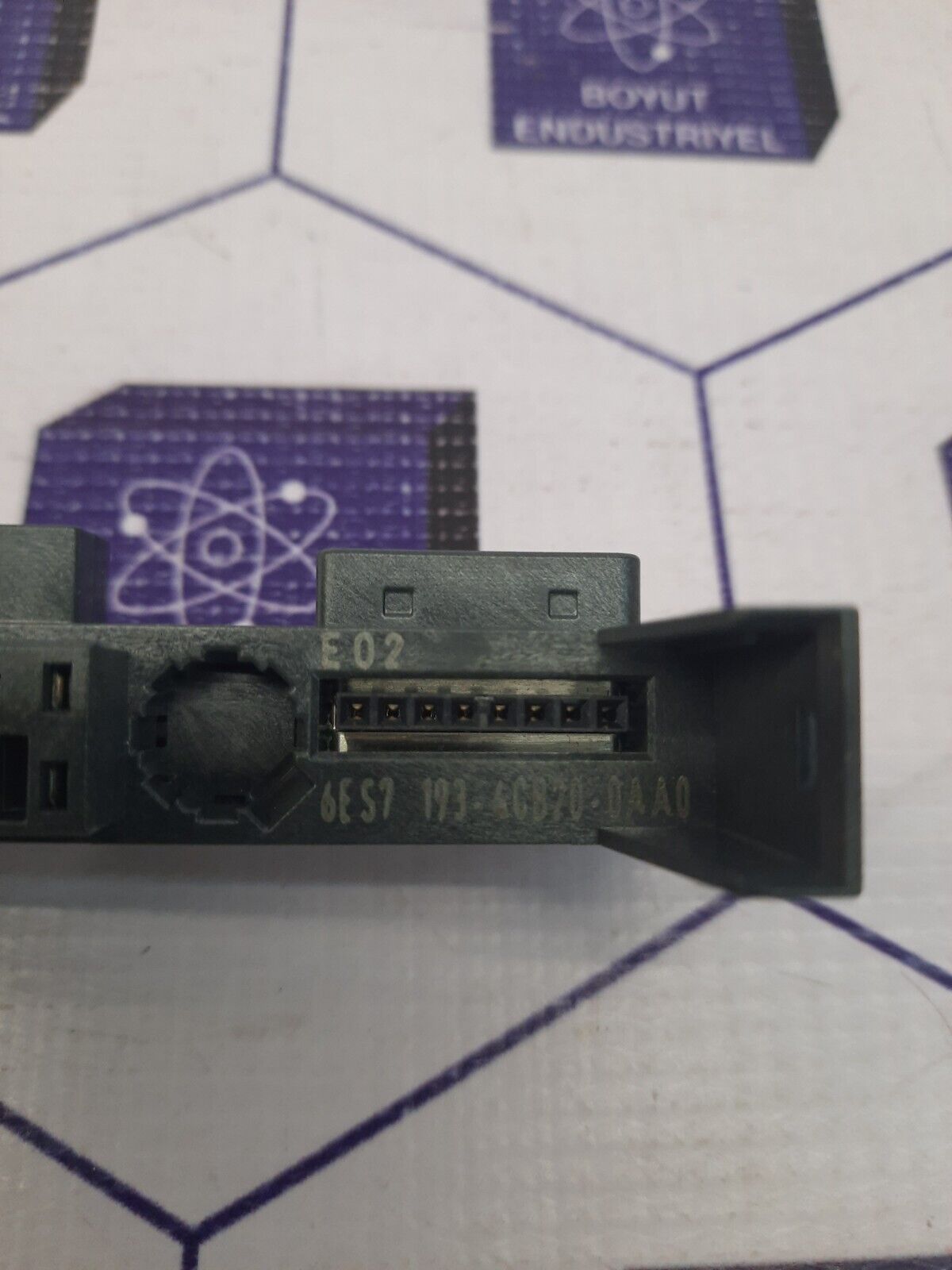 SIEMENS 6ES7 193-4CB20-0AA0 Termınal Module