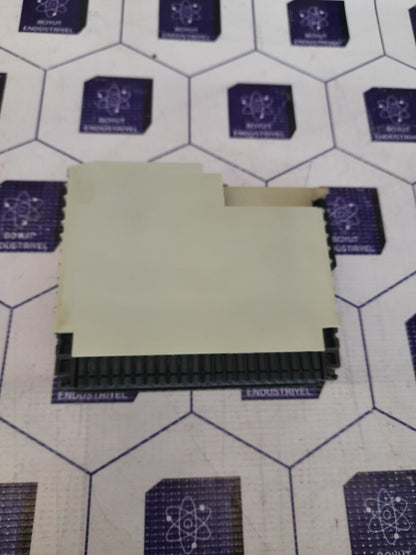SCHNEIDER AUTOMATION DA0216/AS-BDA0-216 DISCRETE OUTPUT NON-ISOL 16X24VDC