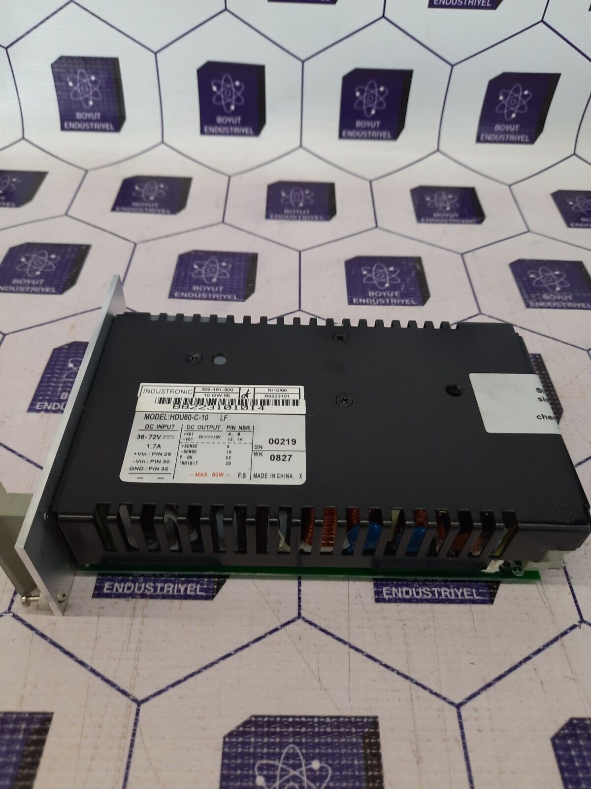 INDUSTRONIC 309-101-300 10 GW 05 DC/DC CONVERTER POWER SUPPLY