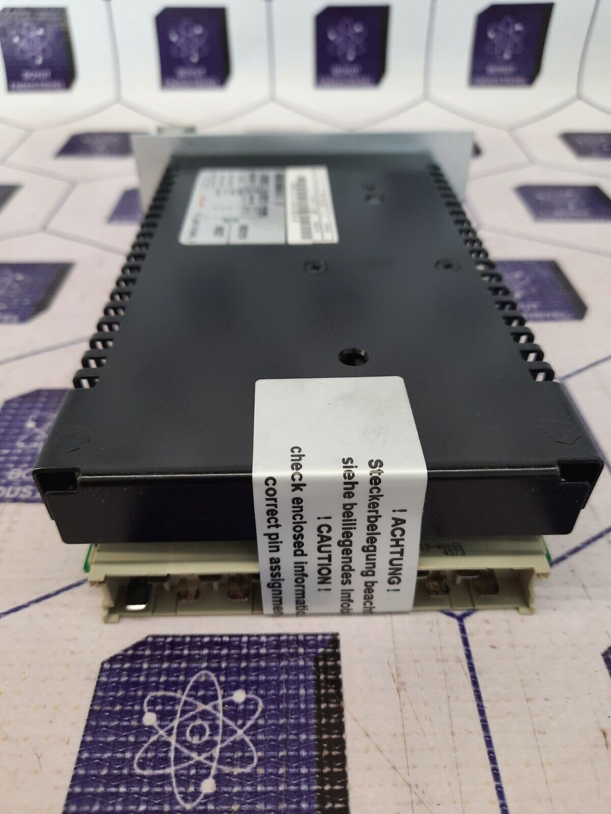 INDUSTRONIC 309-101-300 10 GW 05 DC/DC CONVERTER POWER SUPPLY