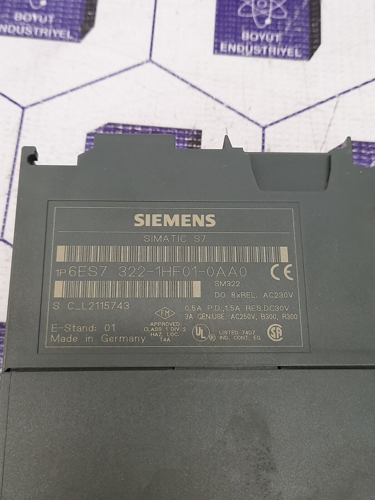 SIEMENS 6ES7 322-1HF01-0AA0 SIMATIC S7 MODULE