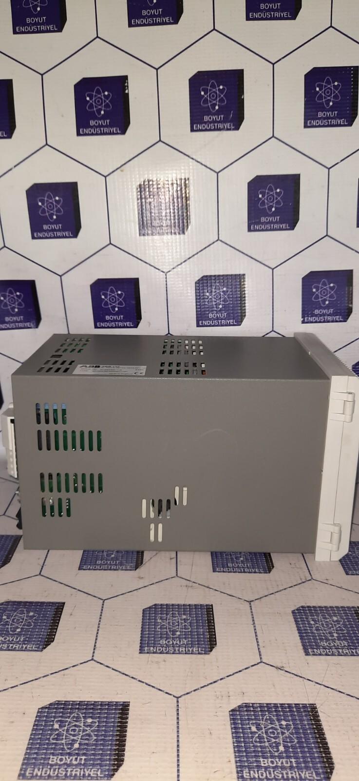 ABB COMMANDER SR100 STRIP CHART RECORDER SR102A-B0