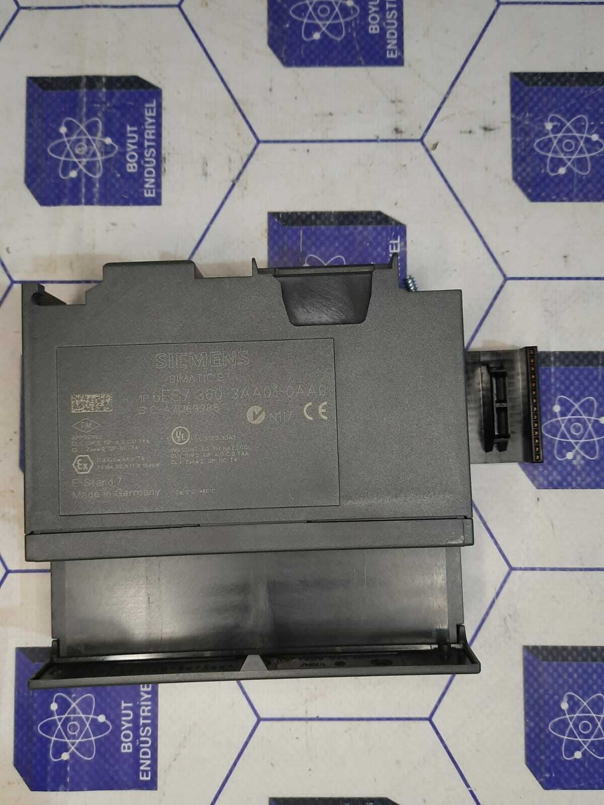 SIEMENS SIMATICS S7-300 IM360 6ES7360-3AA01-0AA0 siemens simatic s7-300 im360 6e
