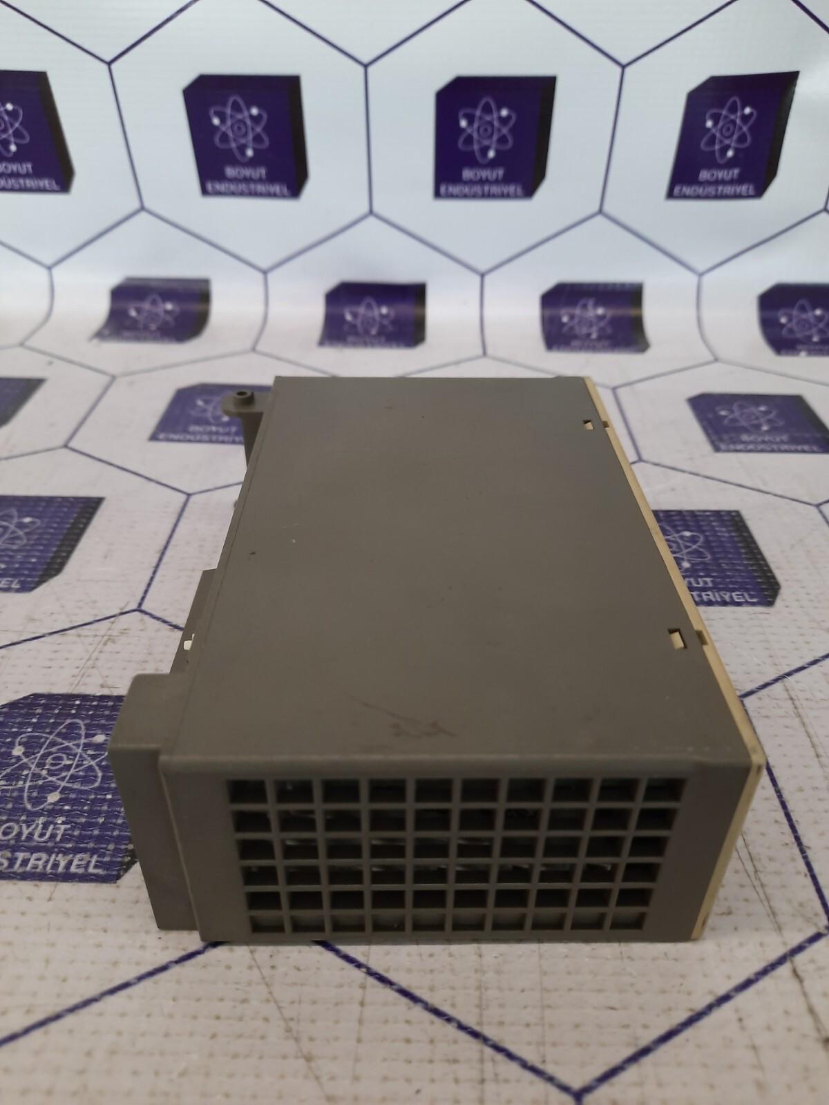 Siemens Simatic S5 6ES5 470-8MC12 6ES5470-8MC12