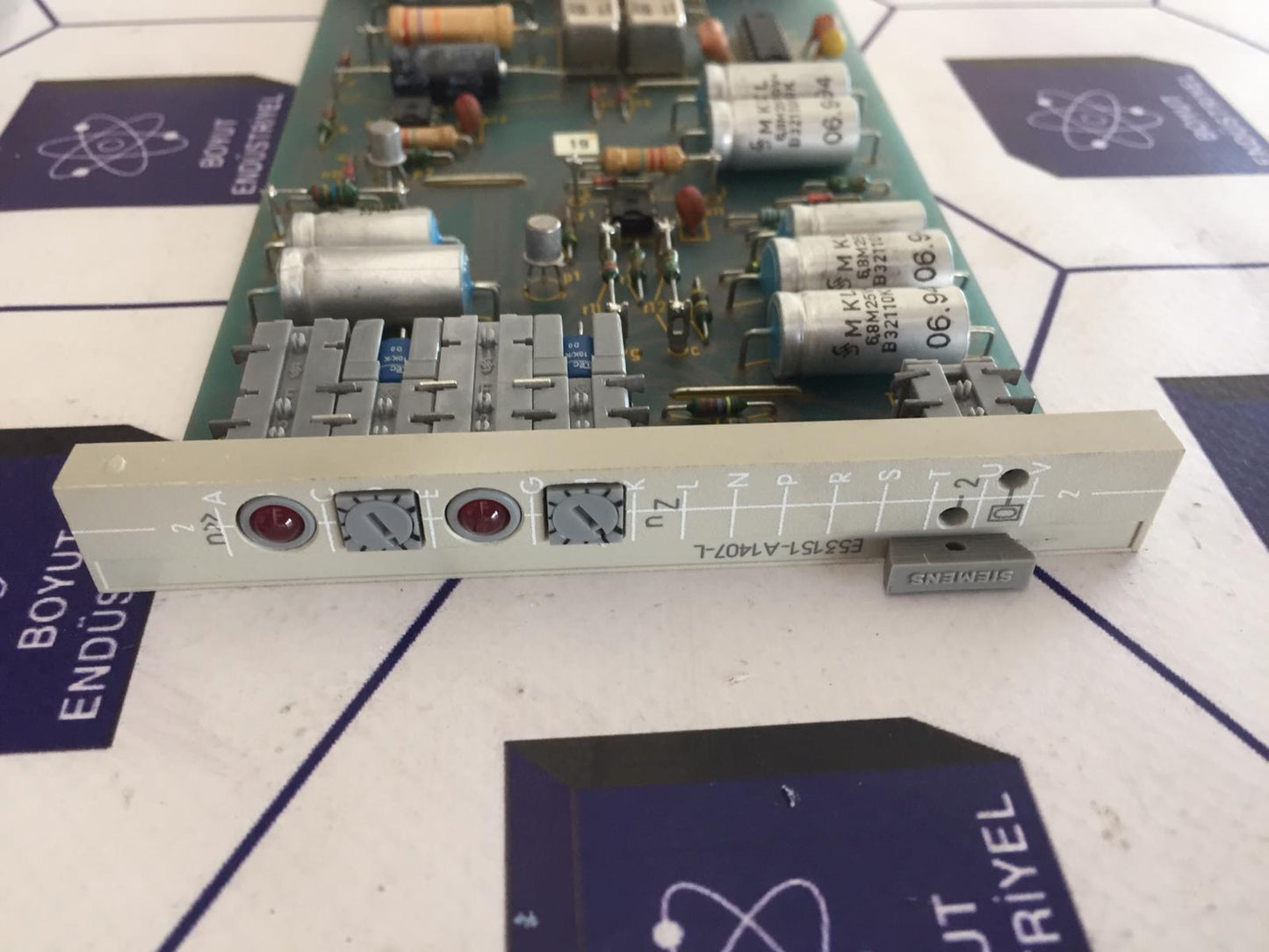 Siemens PC 612 FB-1200-F425 E53151-A1407-L1 PC612 Free Express Shipping