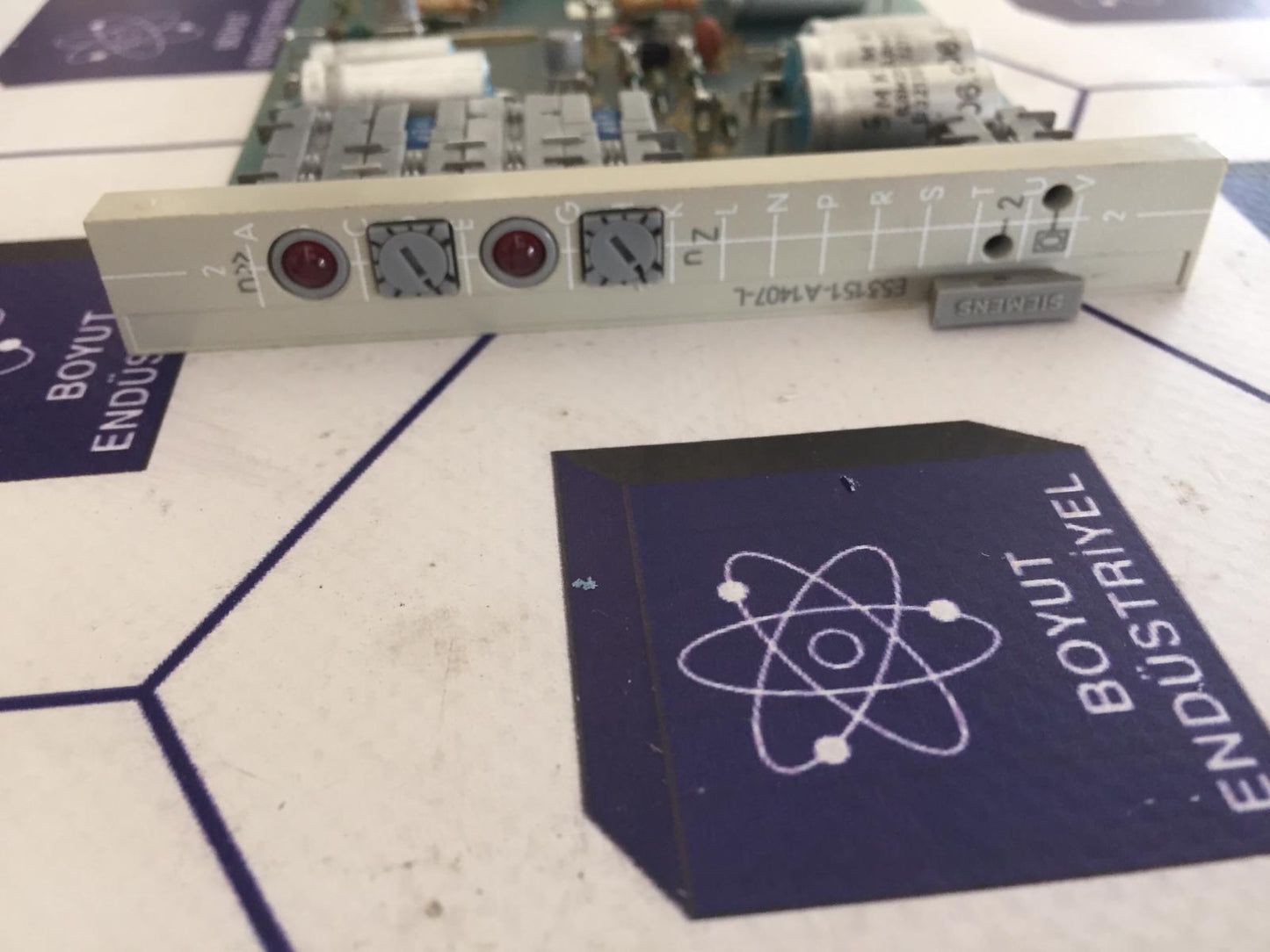 Siemens PC 612 FB-1200-F425 E53151-A1407-L1 PC612 Free Express Shipping