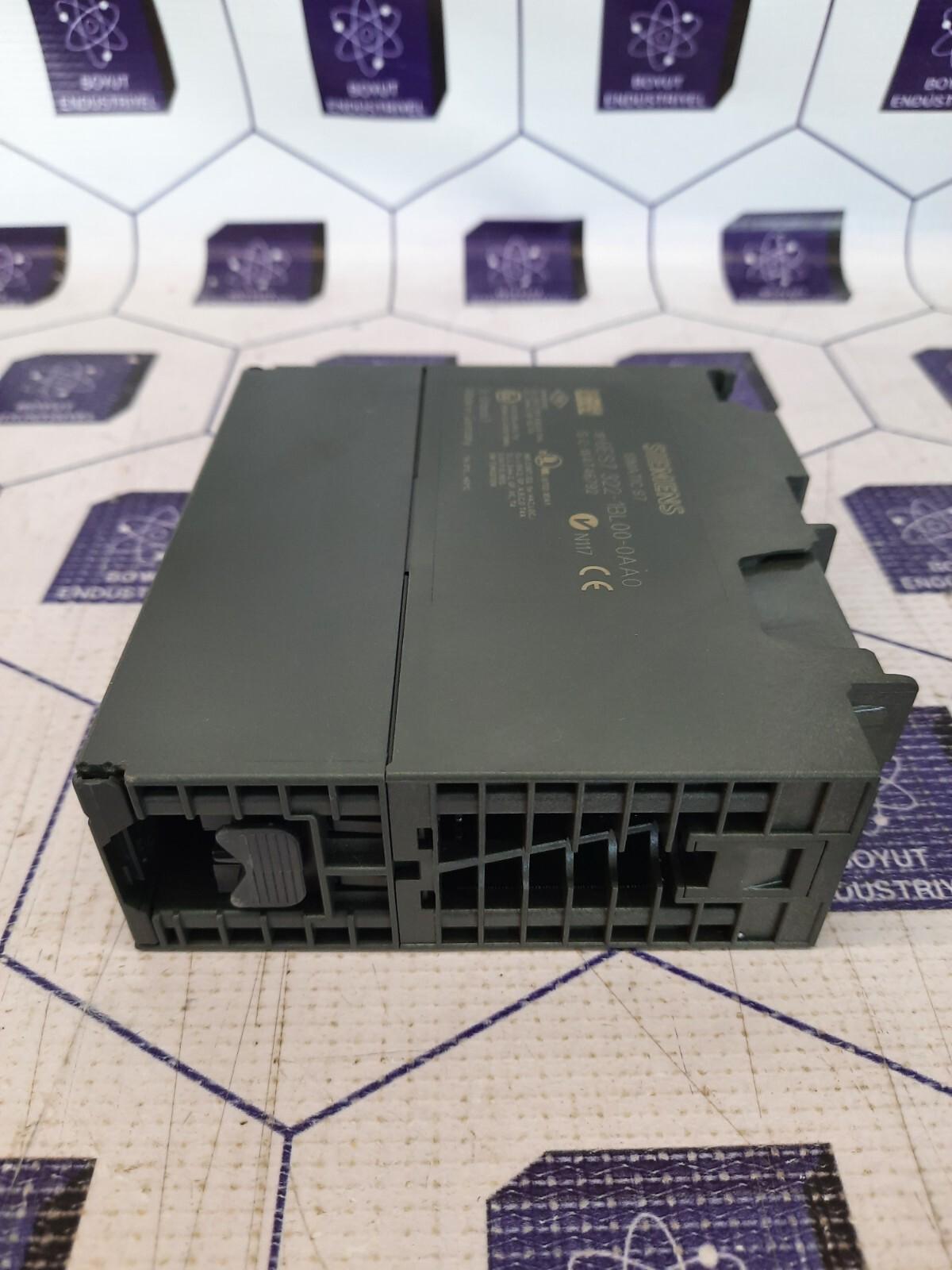 Siemens 6ES7 322-1BL00-0AA0 Digital Output Module