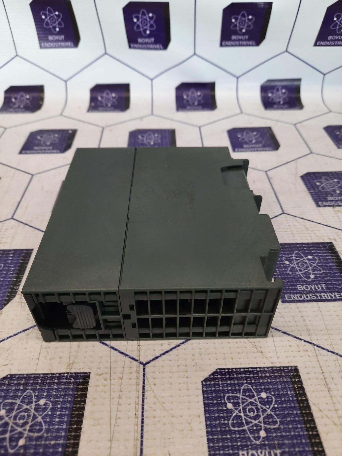 Siemens 6ES7 322-1BL00-0AA0 Digital Output Module