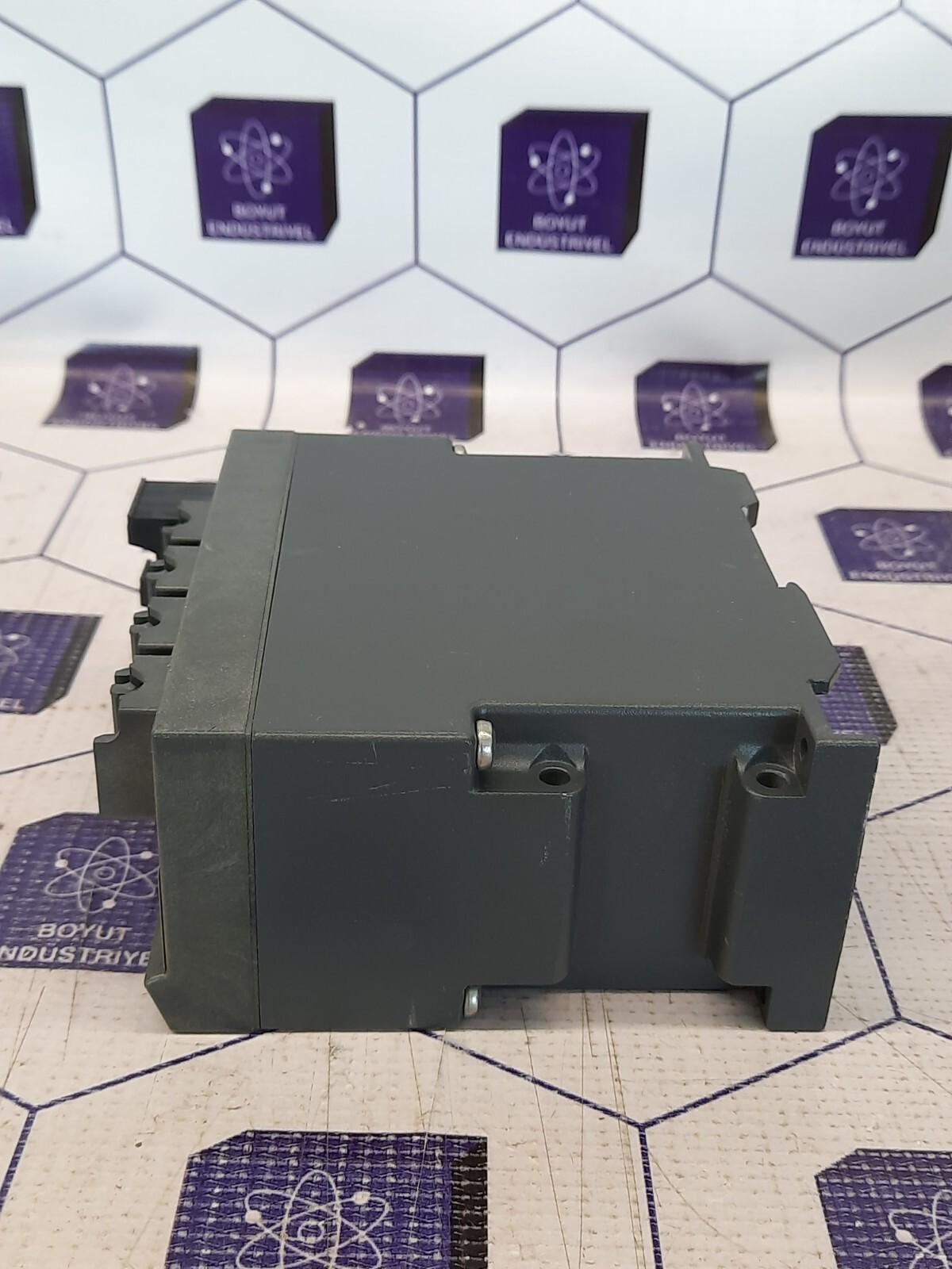 Siemens Scalance X204-2 Electrical Switch Module 6GK5204-2BB10-2AA3