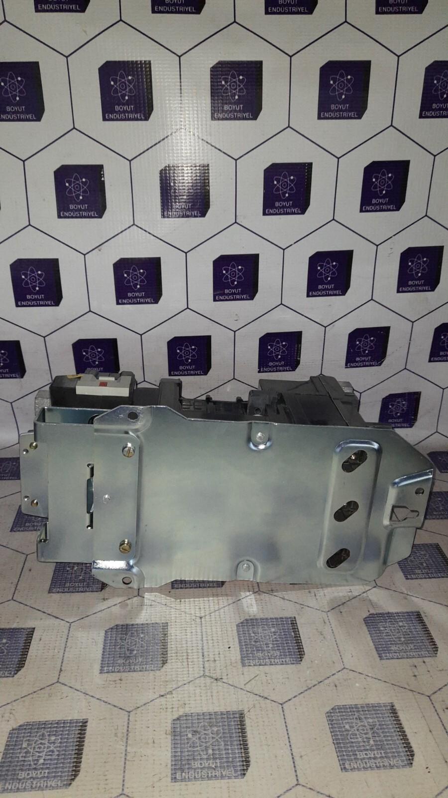 Allen-Bradley 509-DOB MOTOR STARTER 460-480 V / 60 Hz with 595-A Aux contact