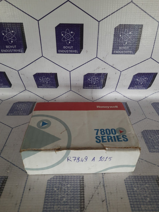 Honeywell R7849 A 1015 Ultraviolet Flame Amplifier