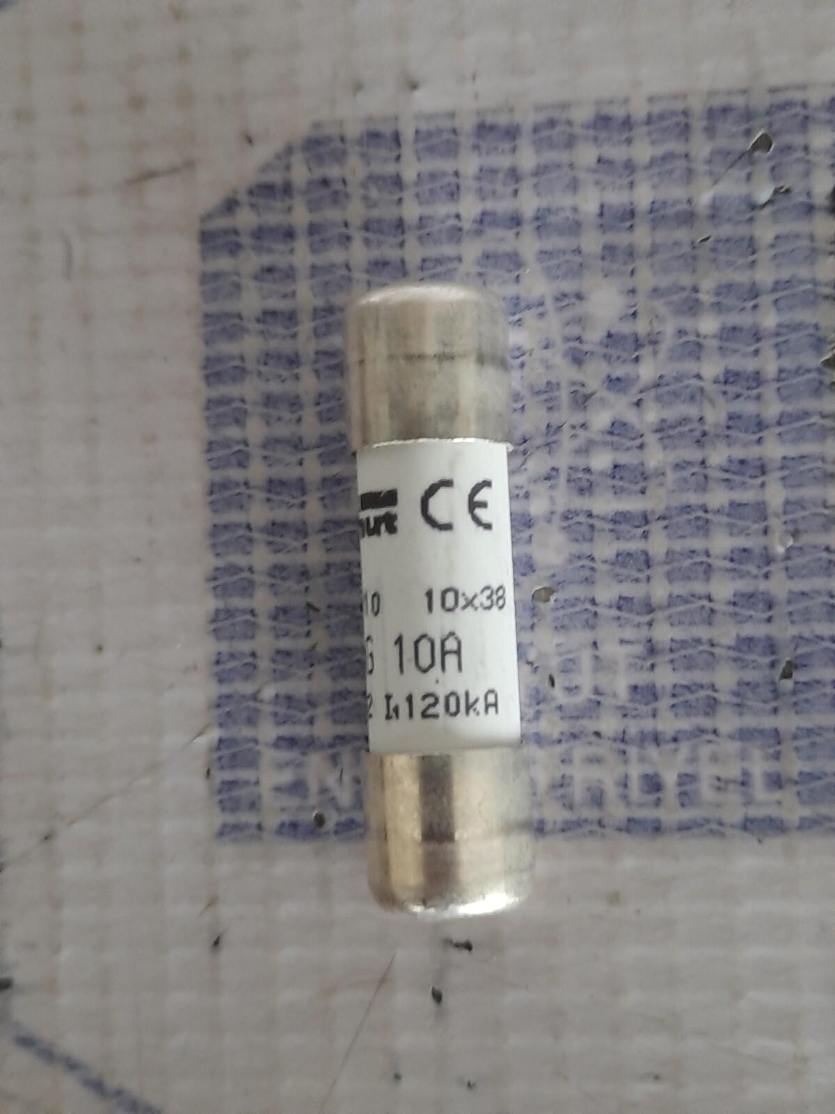 MERSEN FR10GG50V10 188-6984 500V 10A IEC60269-2 LOT OF 10 PCS