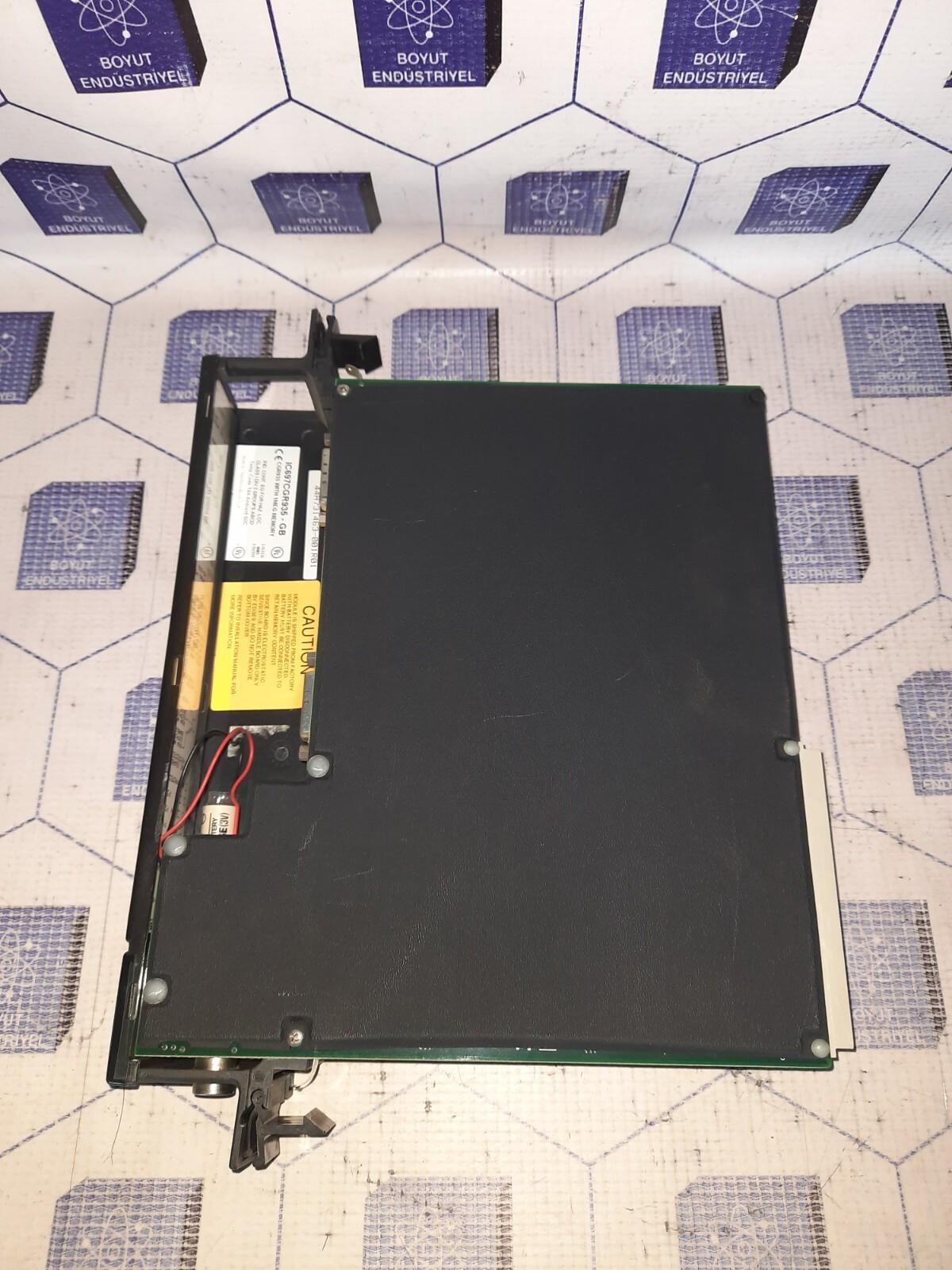 GE FANUC CENTRAL PROCESSOR UNIT IC697CGR935-GB 44A731463-001R01