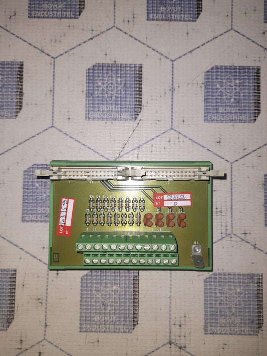 PHOENIX CONTACT UMK-SE 11,25-1 Interface Module