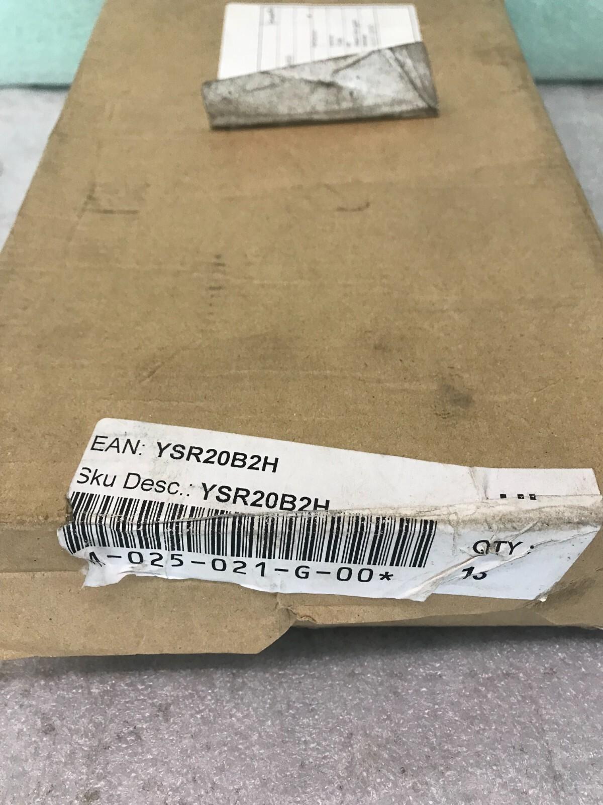 HITACHI H-SERIES OUTPUT MODULE YSR20B2H 41FCD 32PTS. AC OUT AC10-240V 1.7A