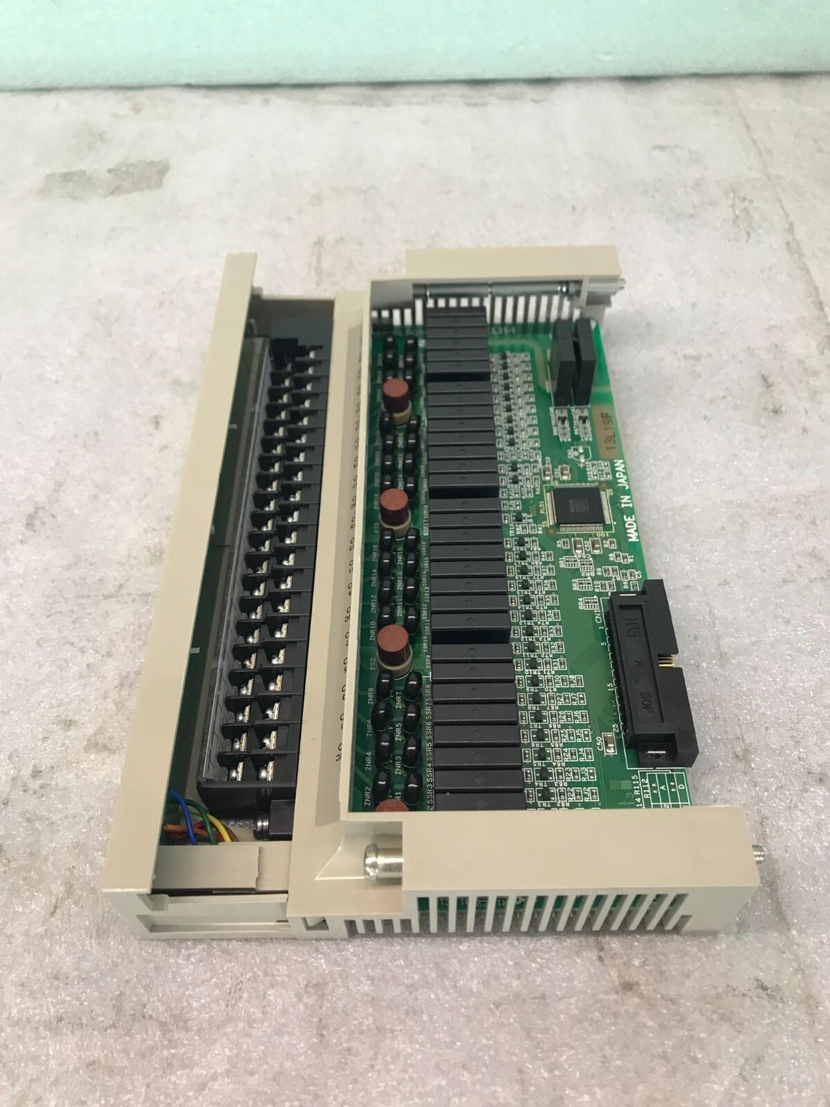 HITACHI H-SERIES OUTPUT MODULE YSR20B2H 41FCD 32PTS. AC OUT AC10-240V 1.7A