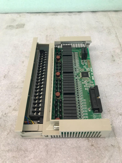 HITACHI H-SERIES OUTPUT MODULE YSR20B2H 41FCD 32PTS. AC OUT AC10-240V 1.7A