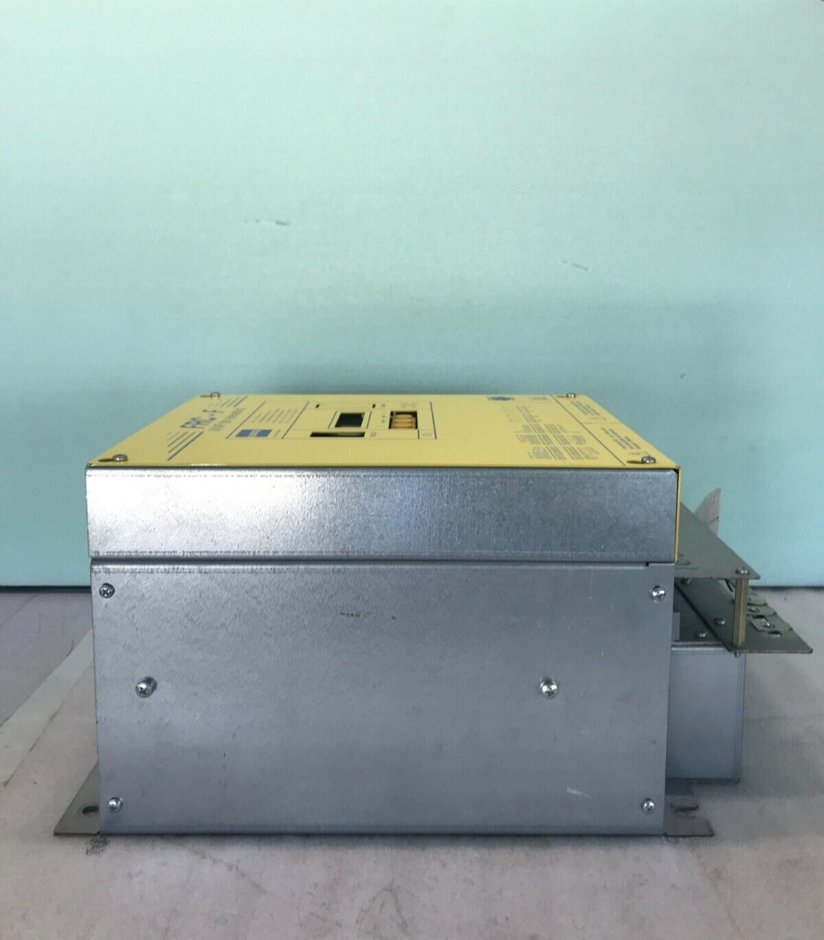 RST Elektronik LUTZ AUFZÜGE VVVF für Aufzüge FRC-F5 4-6609096-4