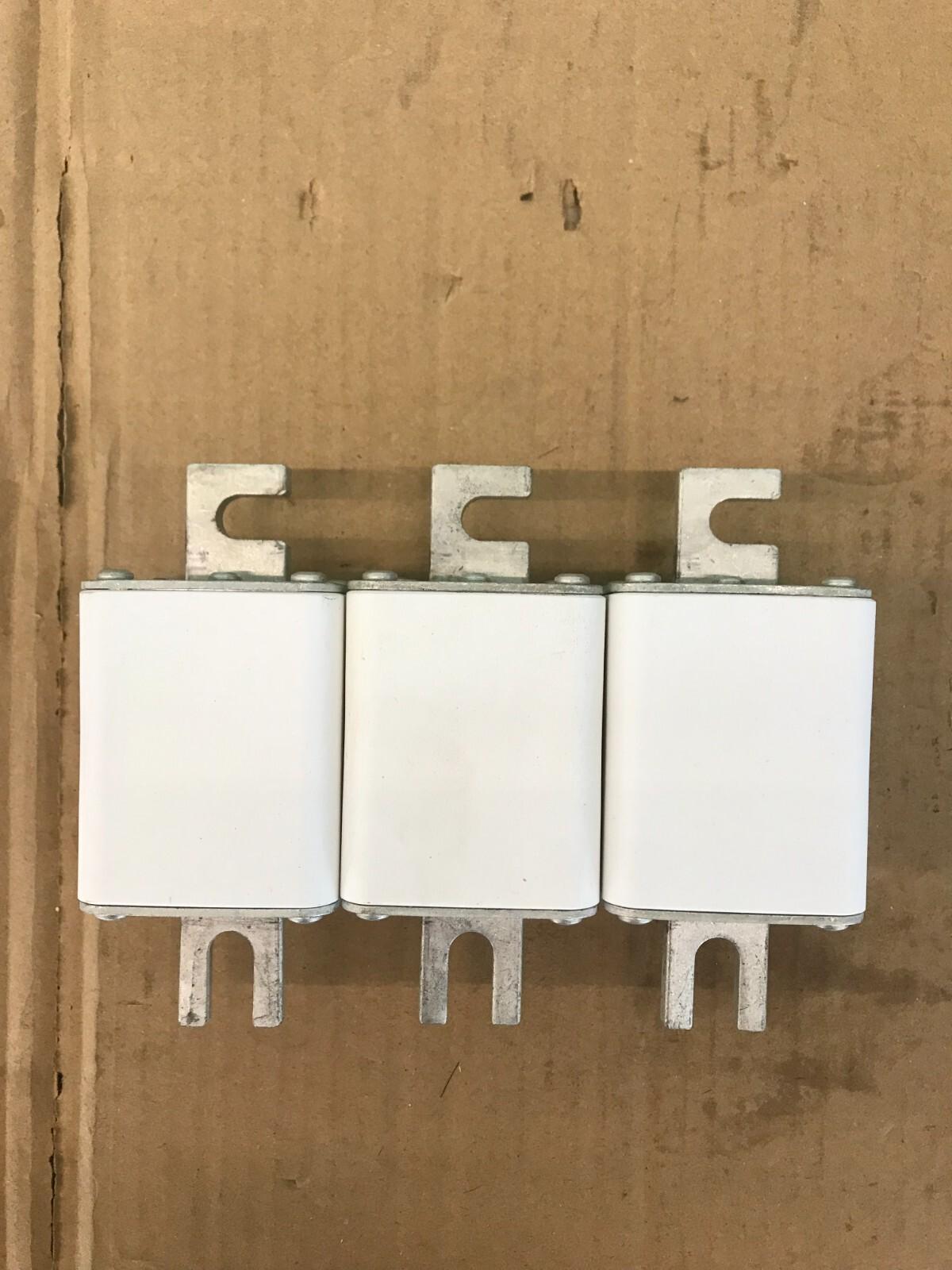 Bussmann 170M5146 10028191 630A 1000-1250V fusible 3 piezas