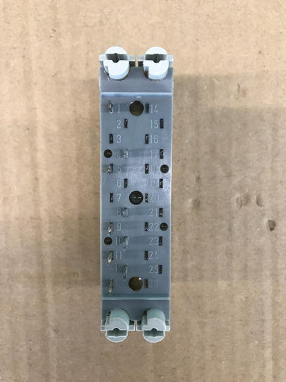 Relé de seguridad STAHL 8931/02-220 V B/E-22912 S