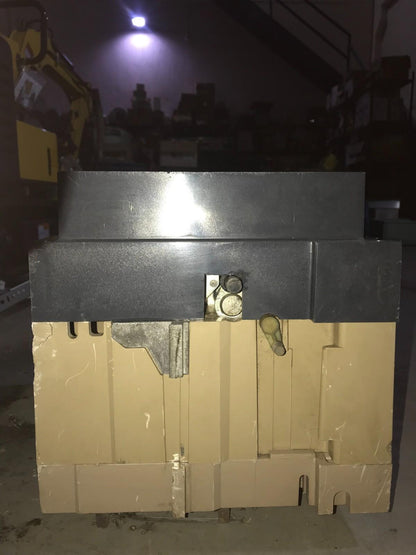 Disyuntor MERLIN GERIN masterpact M08 H2 IEC 947-2 STR 38 S