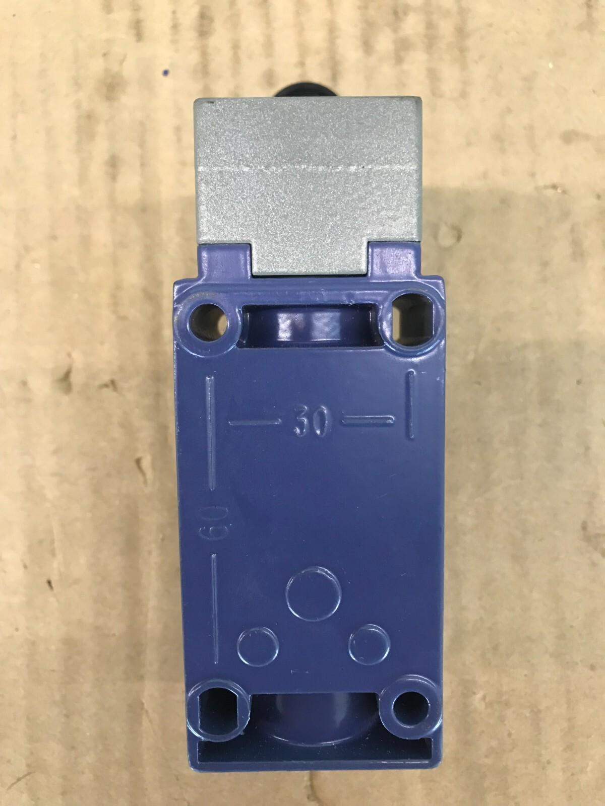 Telemecanique Limit Switch XCKJ10541H29 60947-5-1