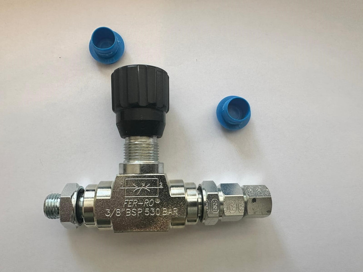 3/8 Hydraulic Flow Control Valve BSP-G3/8 For Mini Excavator 3/8 to Metric 14