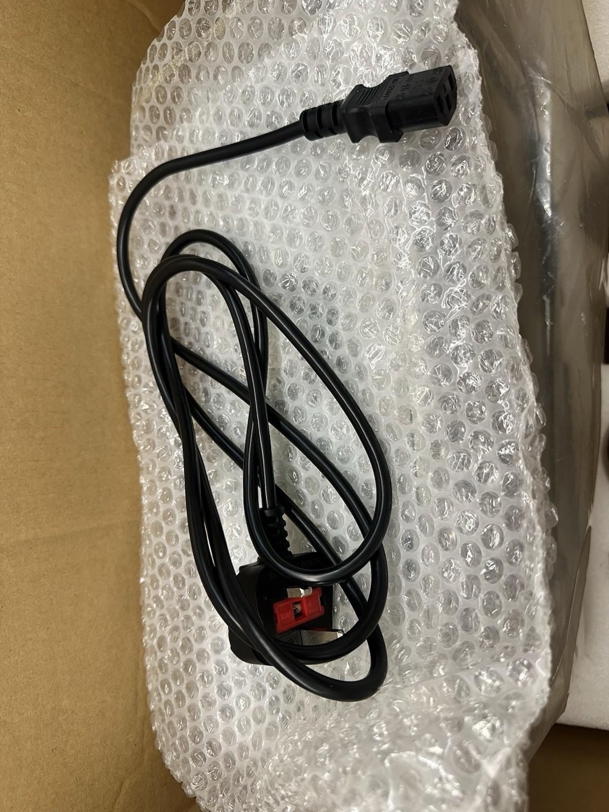 ADVANTECH IPPC-6172A-R1AE COMPUTER INDUSTRIALE HMI