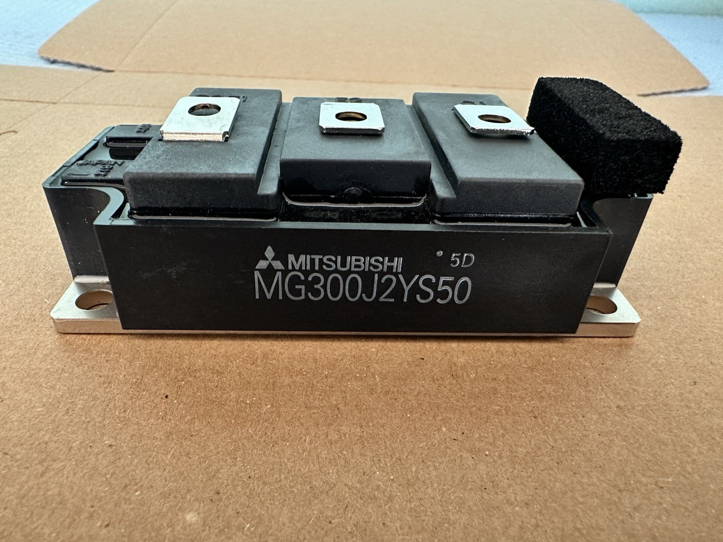 MODULO IGBT MITSUBISHI MG300J2YS50