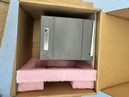 Alimentatore Allen Bradley 1746-P4 SER/A SLC 500 spedizione veloce