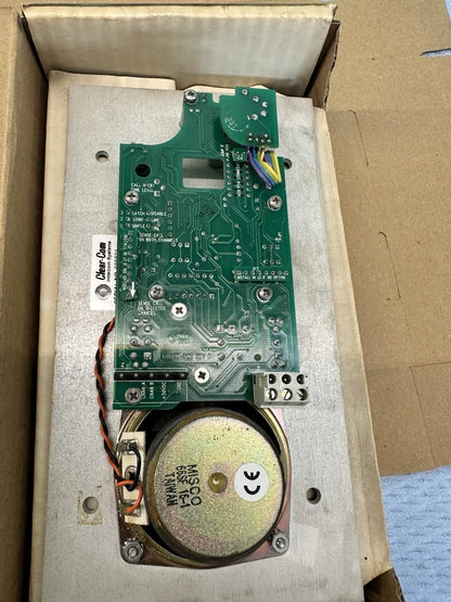Systèmes d'interphone Clear-Com KB-211