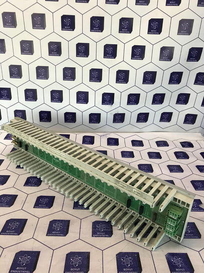 PEPPERL FUCHS 542024 LB9022 -  BASIS-BACKPLANE BASE UNIT  LB9022