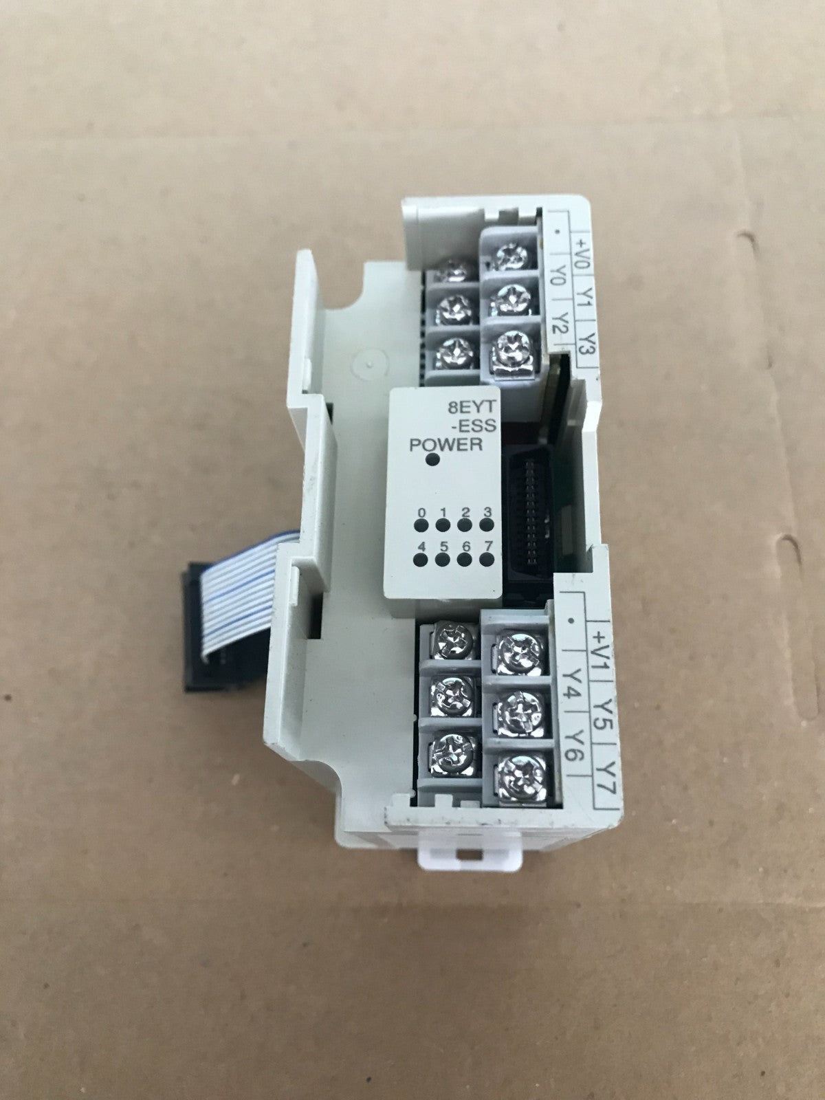 UNITÉ D'EXTENSION MODULAIRE MITSUBISHI FX0N-8EYT-ESS/UL LIVRAISON RAPIDE