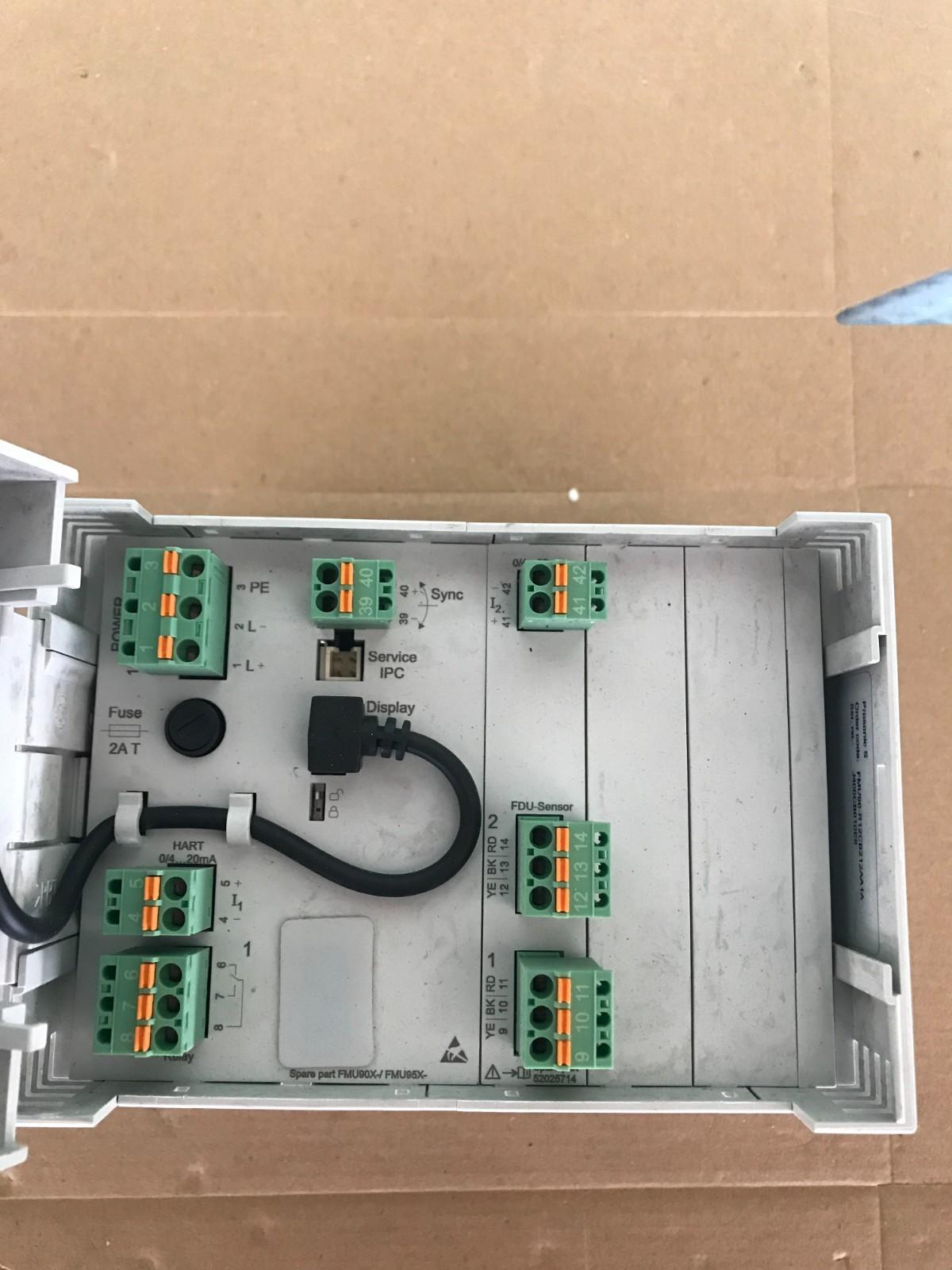 Endress Hauser Prosonic S FMU90 FMU 90 R12CB212AA1A Fast Shipping