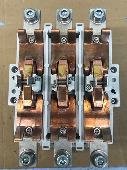 ALLEN BRADLEY 100-D250 MAGNETIC CONTACTOR Fast Shipping