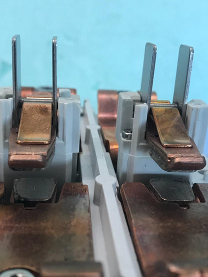 ALLEN BRADLEY 100-D250 MAGNETSCHÜTZ Schneller Versand