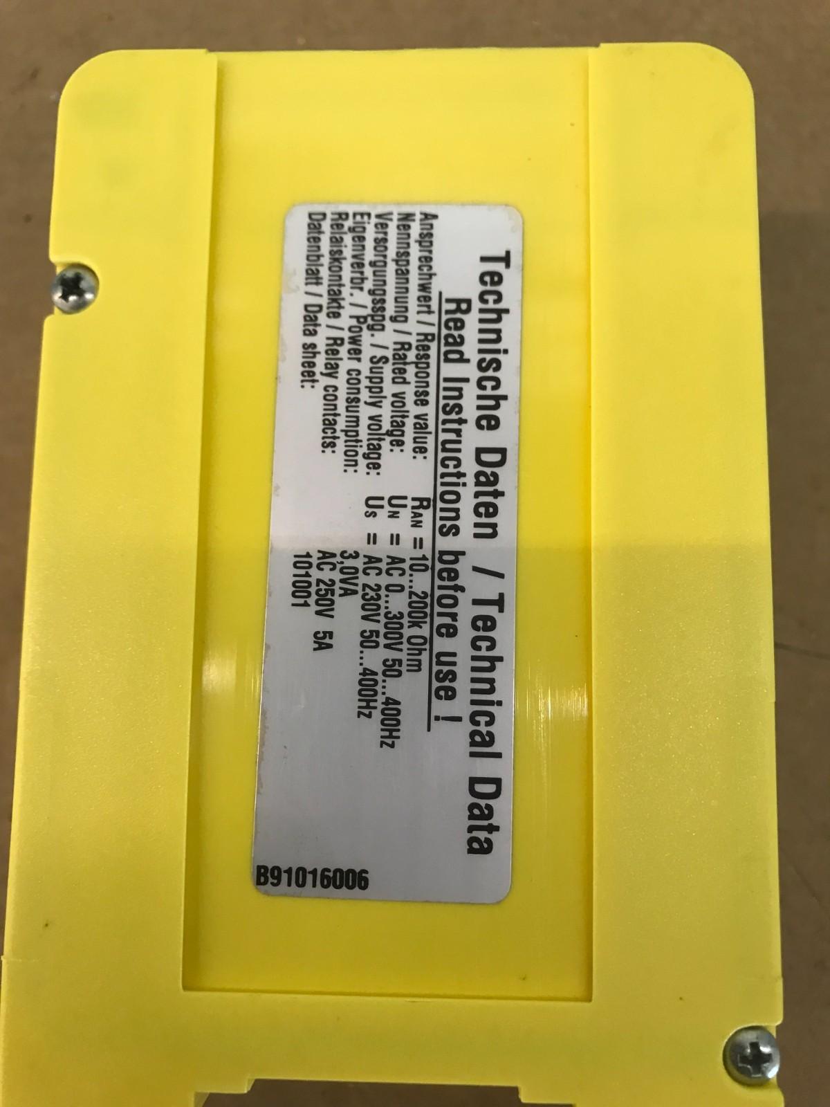 BENDER IR140Y-40 ISOLATIONSÜBERWACHUNGSGERÄT 230 VAC 300V AC Schneller Versand