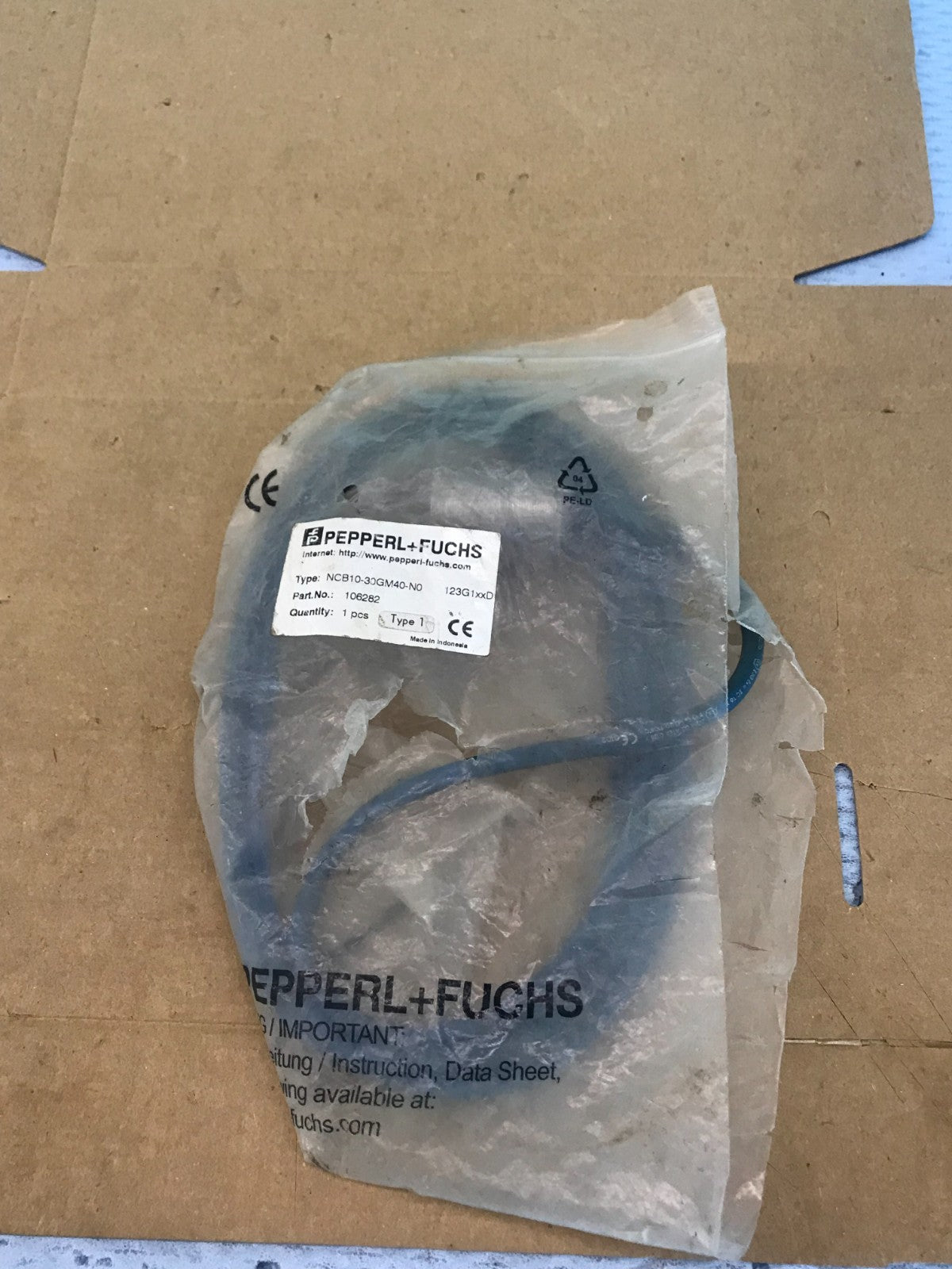 PEPPERL FUCHS NCB10-30GM40-N0 CAPTEUR DE PROXIMITÉ 5-25VDC Livraison rapide