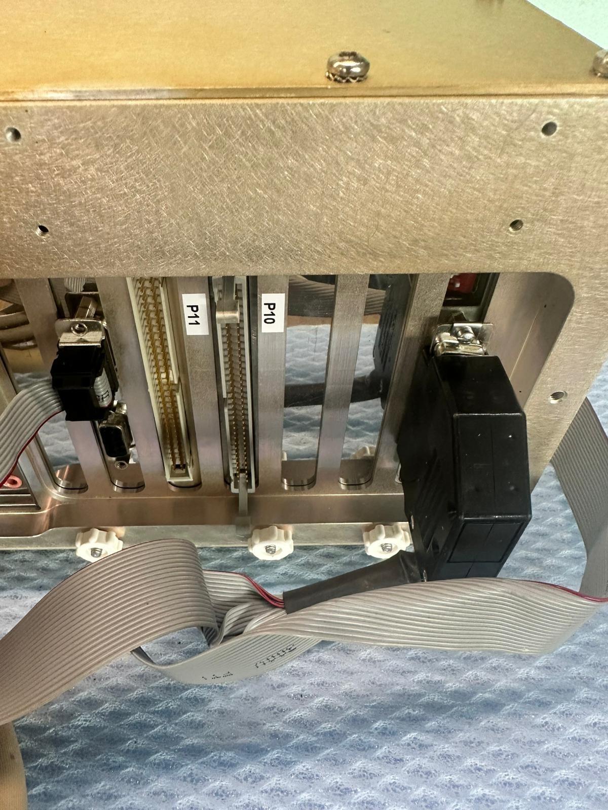 ORDINATEUR ÉMETTEUR-RÉCEPTEUR SIMRAD HTC-10 HIPAP POUR SYSTÈME KONGSBERG HIPAP