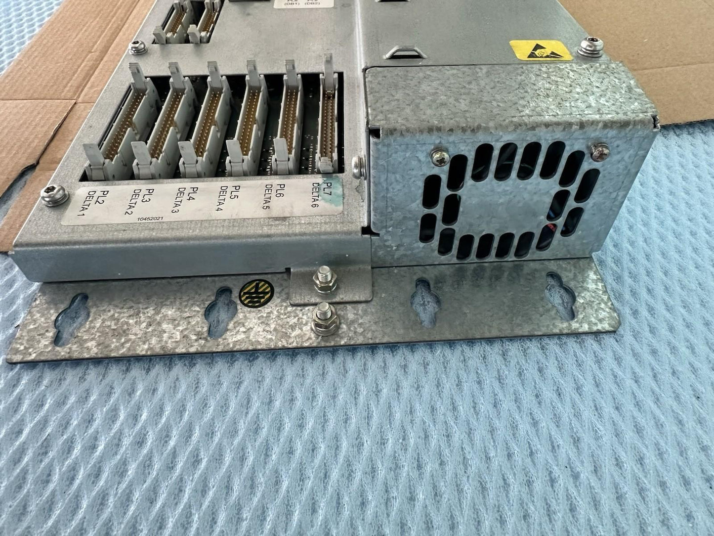 CONVERTEAM MVC3001-4003A Mvc3001-4003 DELTA CONTROLLER Schneller Versand