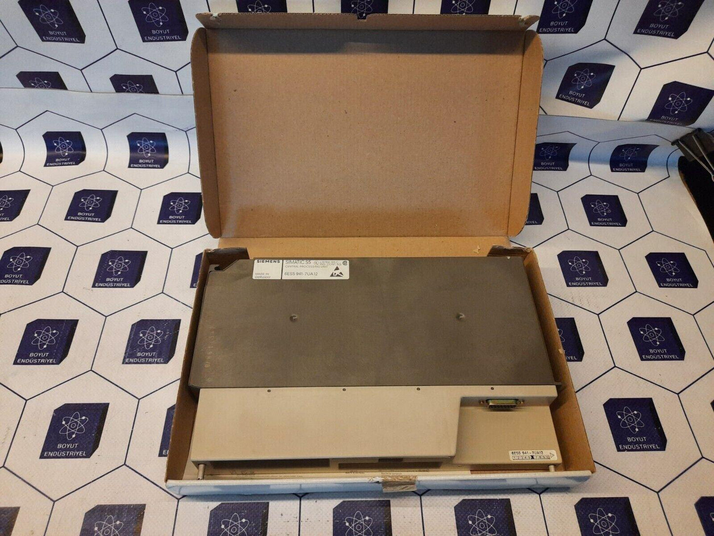 SIEMENS 6ES5 941-7UA12 SIMATIC S5 CENTRAL PROCESSING UNIT Spedizione veloce