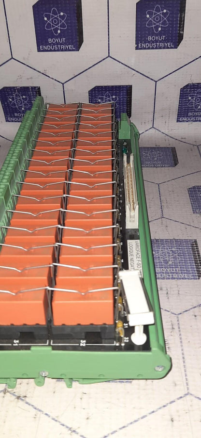 PHOENIX CONTACT VARIOFACE F-SO 2588 Board 32 Output module Fast Shipping
