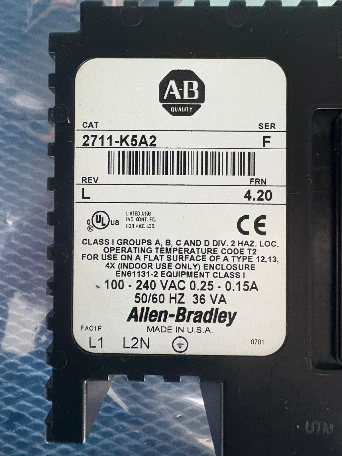 Panneau opérateur Allen-Bradley AB PanelView 550 2711-K5A2 Ser F livraison ra...