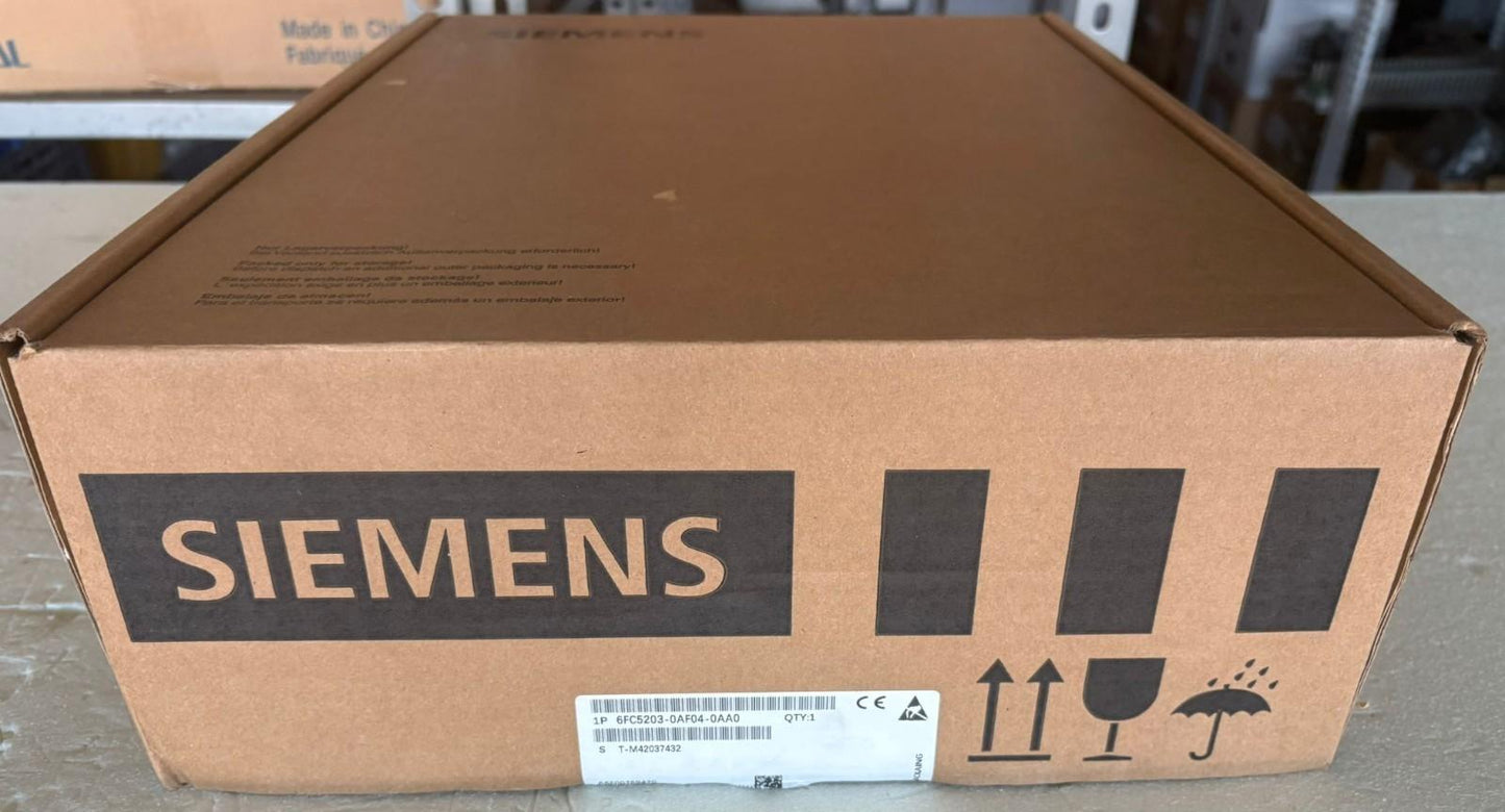 Pannello operatore Siemens 6FC5203-0AF04-0AA0 A5E00759470 spedizione veloce