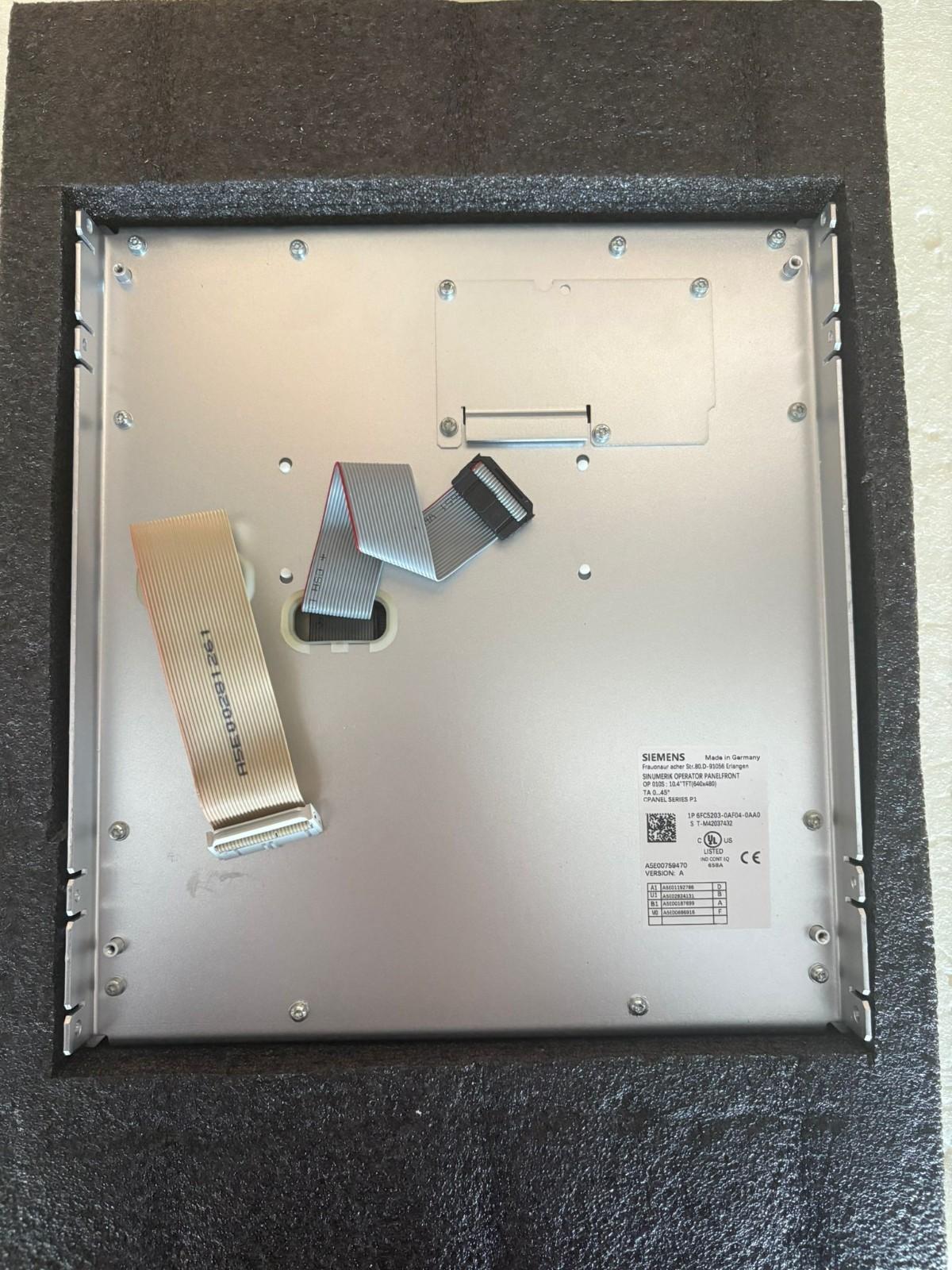 Pannello operatore Siemens 6FC5203-0AF04-0AA0 A5E00759470 spedizione veloce