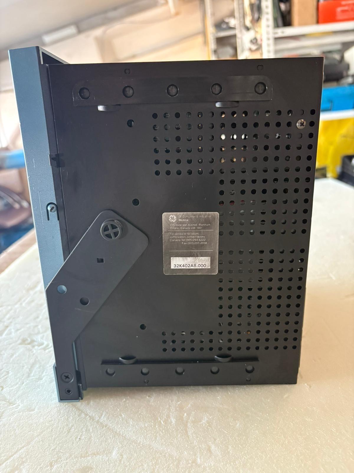 GE POWER MANAGEMENT 489-P1-HI-A20-E GENERATORE RELÈ DI GESTIONE SPEDIZIONE VE...