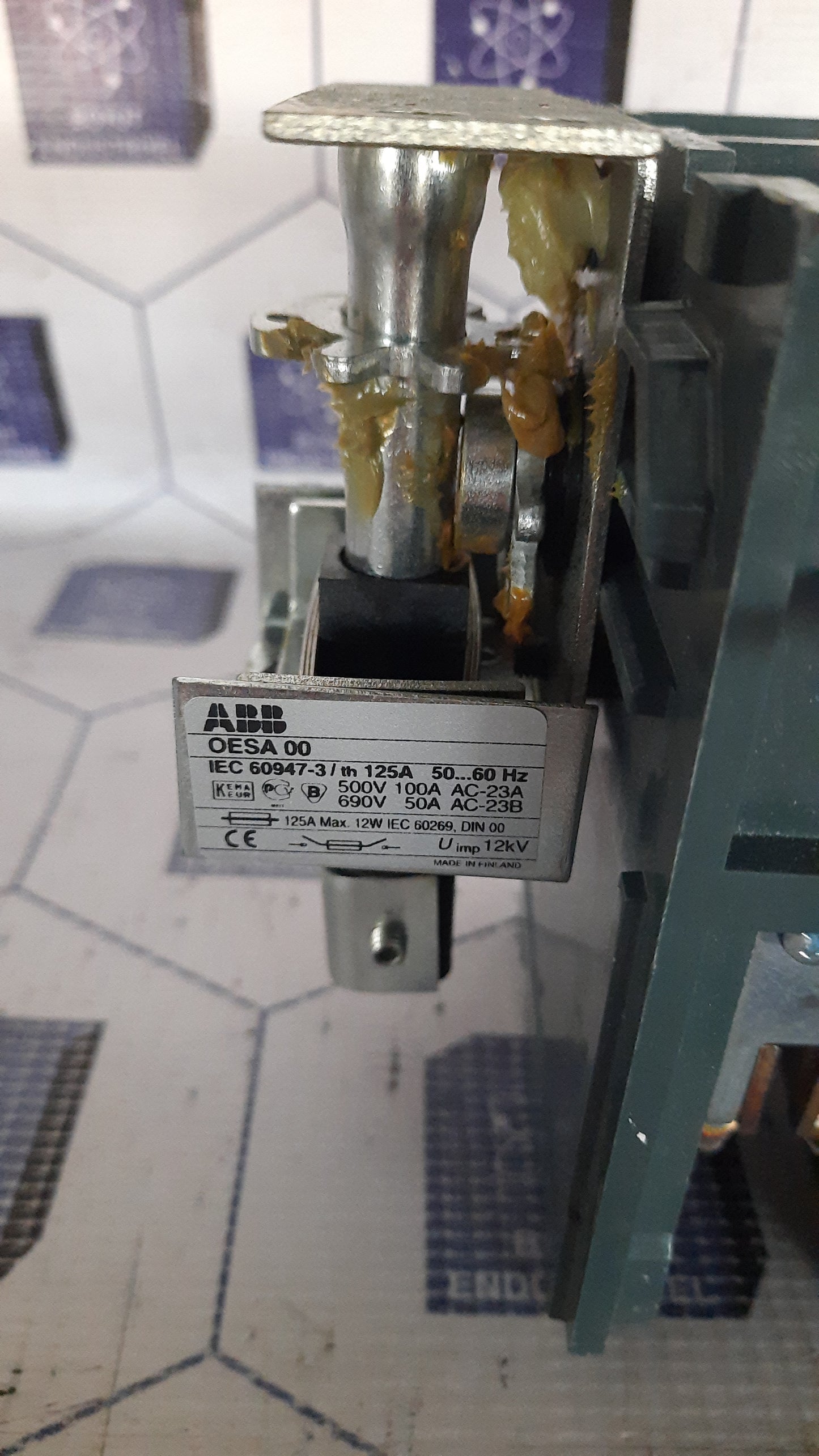 ABB OESA 00 Fuse Switch 1SCA022671R0140 Switch Disconnector fuse DIN type