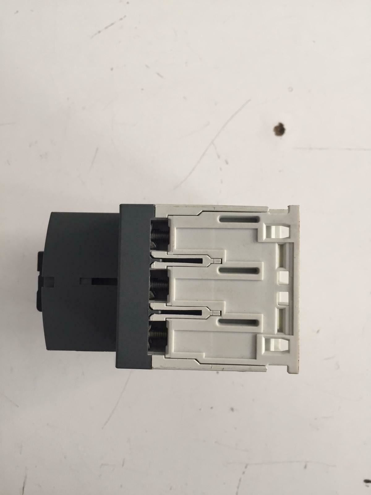 ABB MS132 STOTZ KONTAKT