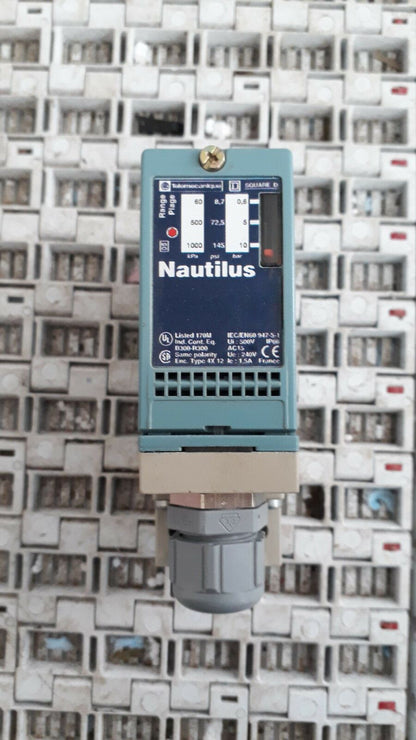 Telemecanique Nautilus XML A010A2S11 Vacuum Pressure Switch