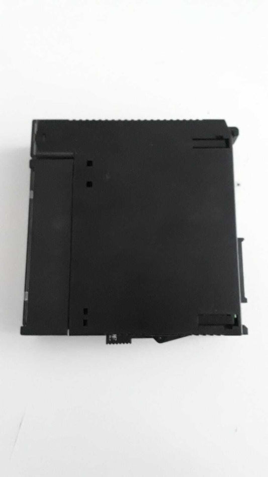 GE FANUC IC693MDL241F INPUT 24URC/UDC 16PT
